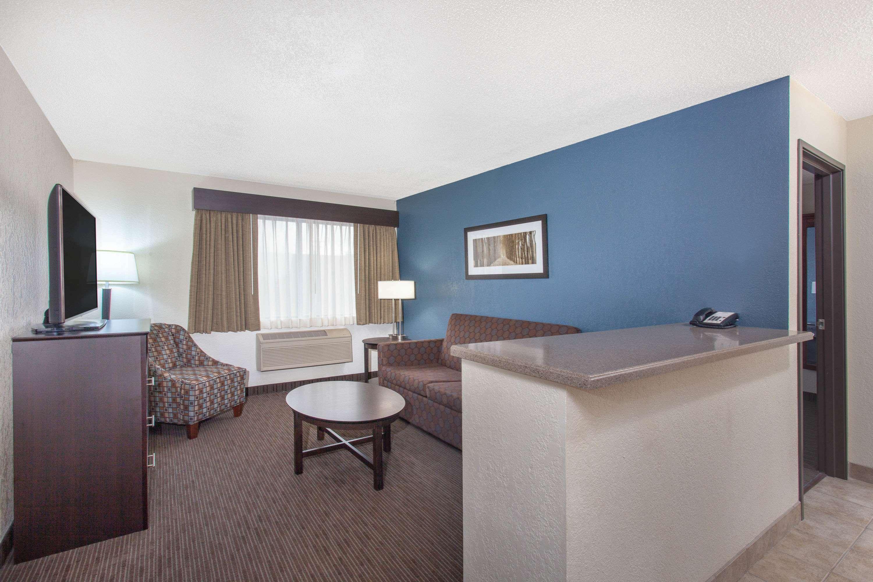 Americinn By Wyndham Mankato Event Center Near Msu Exterior photo