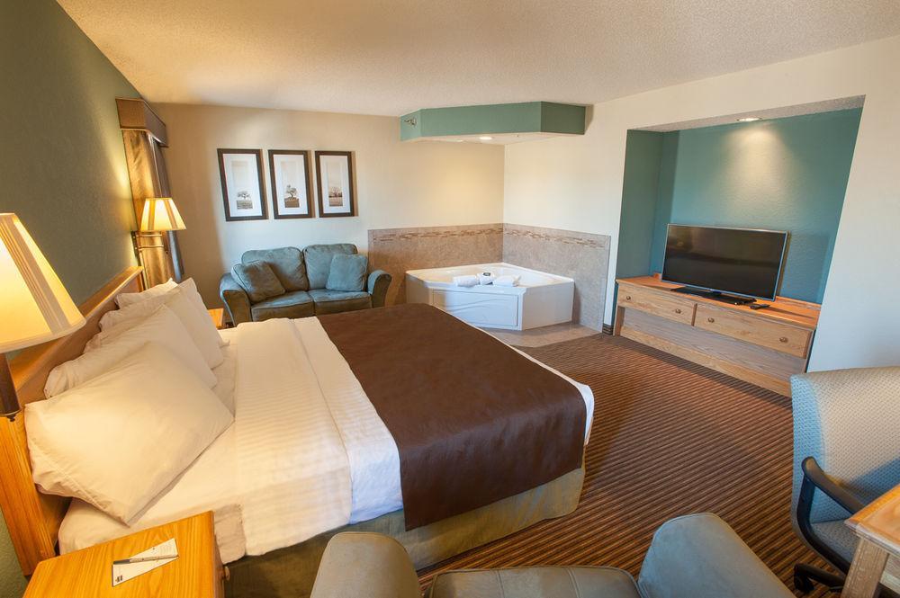 Americinn By Wyndham Mankato Event Center Near Msu Exterior photo