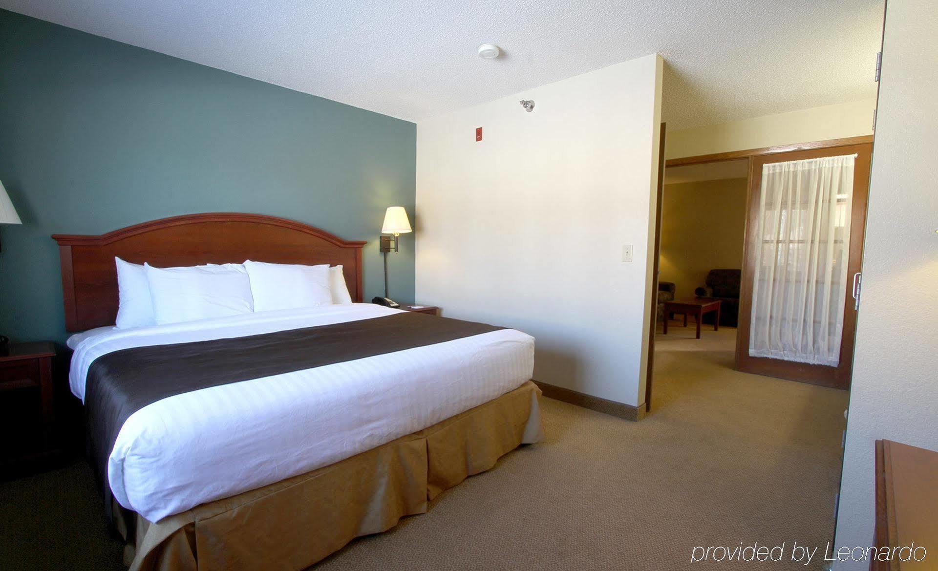 Americinn By Wyndham Mankato Event Center Near Msu Exterior photo